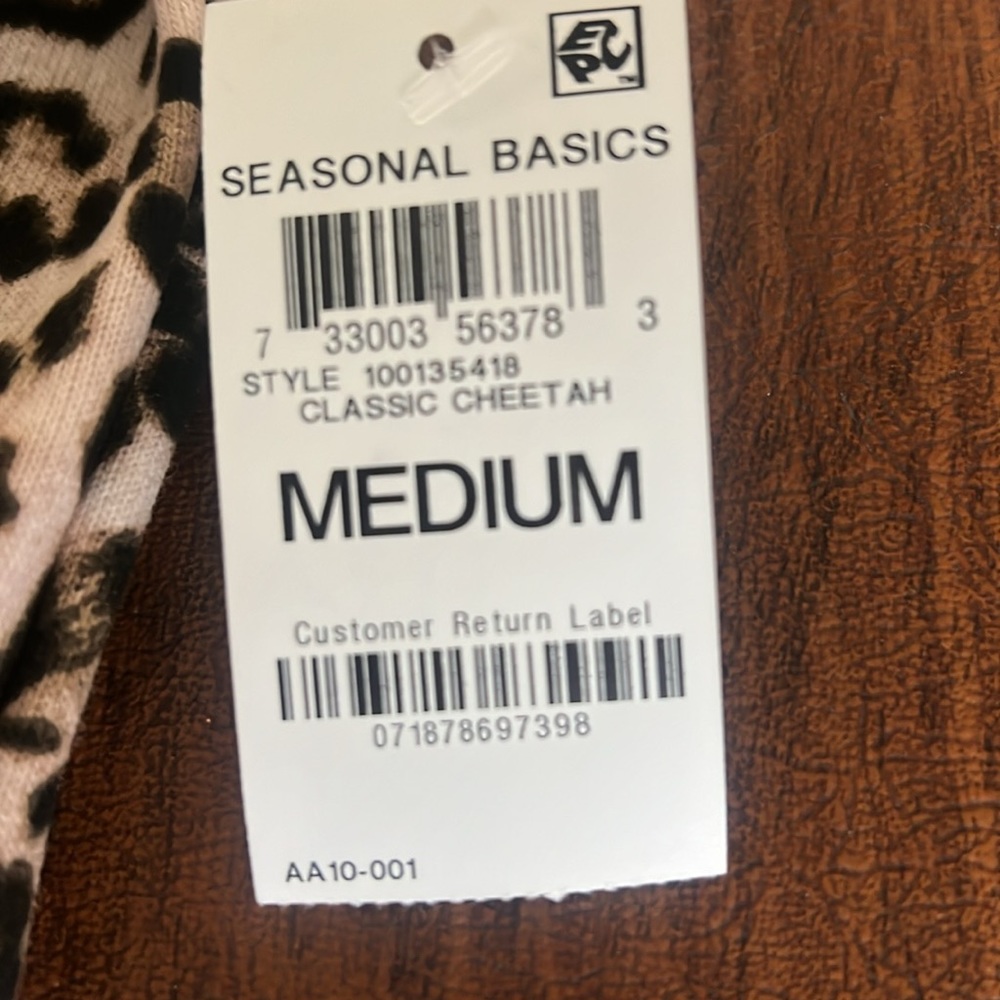 Leopard Print Top - Picture 3 of 3